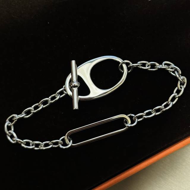 A5795 Unexpected Versatility,Unexpectedly Beautiful New Design Pig Nose Farandol