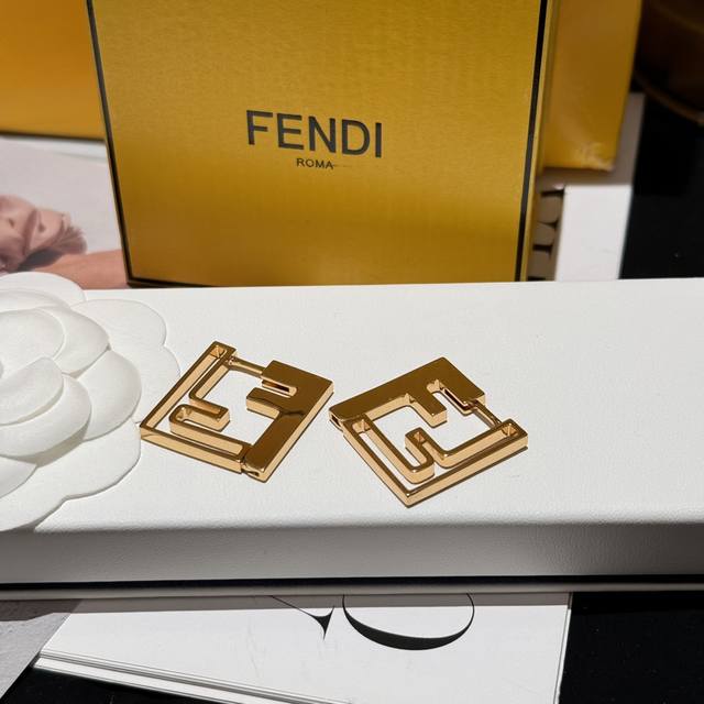 Id Fded0060 Fd*Latest Square Cut-Out Earrings, Consistent Zp Brass Material,