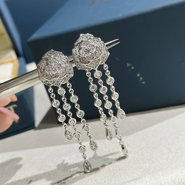 A0925 Luxury Piaget Rose-Shaped Long Fringe Earrings. No Woman Can Resist This C