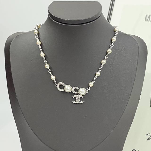 Chanel Necklace Hot-Selling New Arrival Chan 25 Silver Crystal Coco Double C Pea