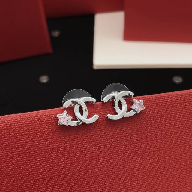 Id Xed0810 Ch*Nel's Latest Mini Pink Star Earrings, Made Of Brass,