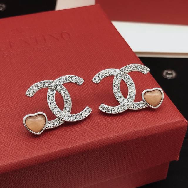 Model Xed0071 Ch*Nel Latest Pink Heart-Shaped Ear Studs, Made Of Consistent Zp B