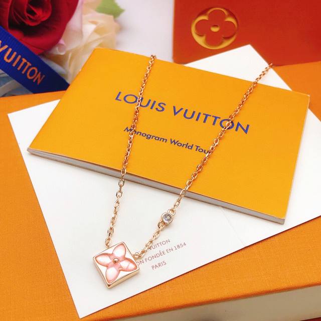 Model Number Lxl0087 Lv*Latest Style Old Pink Diamond-Shaped Necklace, Zinc-Plat
