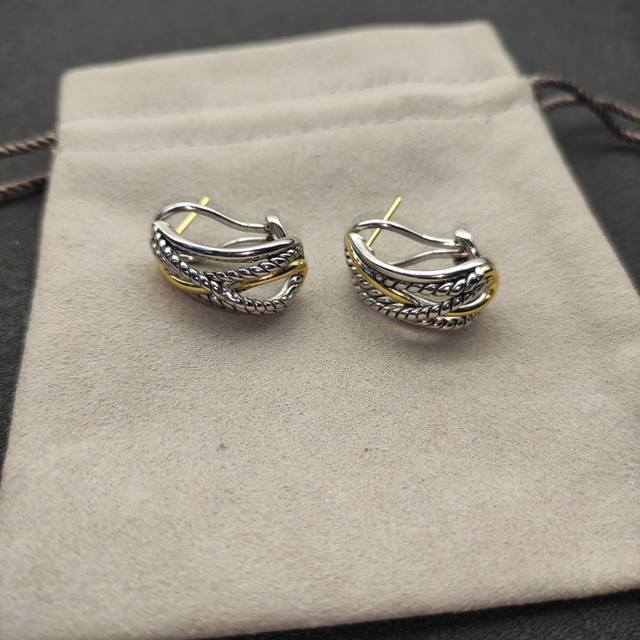 New Arrival David Yurman Multi-Line Crossed Ear Cuff Earrings. Item Number Dyeh-