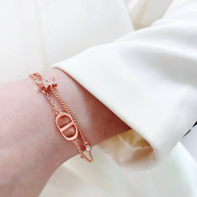 New Dior Dior Letter Rose Gold Double-Layer Bracelet With Cd Five-Pointed Star E
