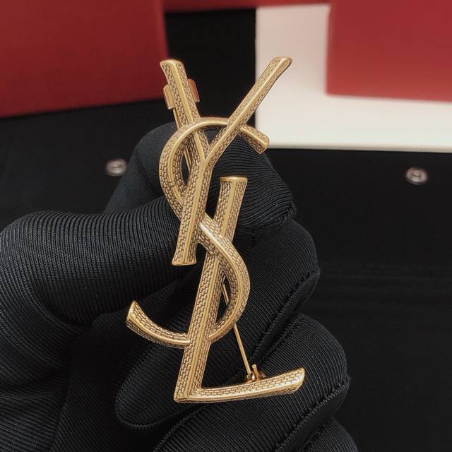 Id Yxz0009 Saint Laurent Brooch Classic Snake Scales New Design Antique Gold Bra