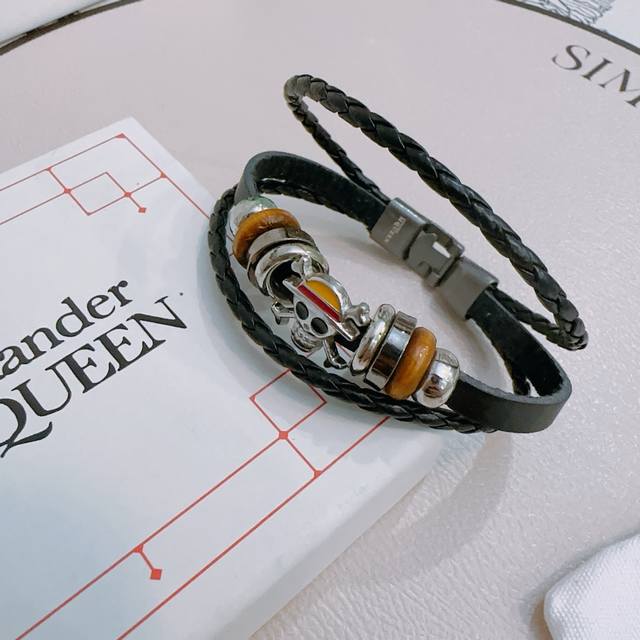 New Alexander Mcqueen Leather Bracelet Authentic Custom-Made From The Official S