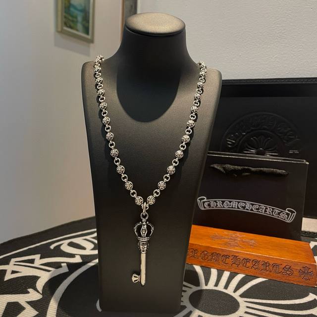 New Arrival, Counter Quality Chrome Hearts Cross Heart Classic Retro Necklace, U