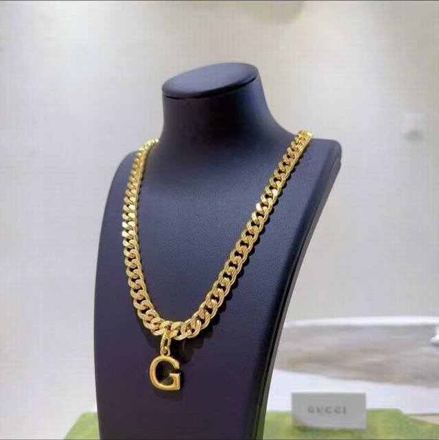 New Release Don't Miss Out! Tiktok Influencer Favorite. Gucci Necklace Latest De