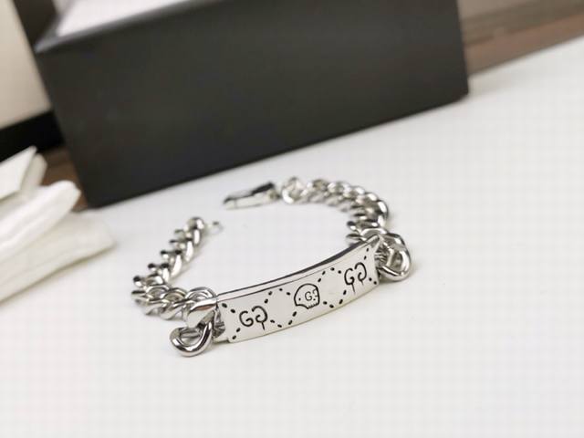 Gucci Little Elf Skull Head Couple Bracelet Low-Key Luxury, Not Trendy, Celebrit