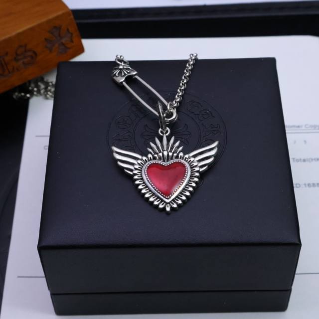 Trendy And Versatile] Cro Heart Eternal Love Necklace Express Your Love Early, C