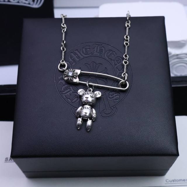 Trendy And Versatile] The Croissant Heart Necklace Is Perfect For Dates, Formal