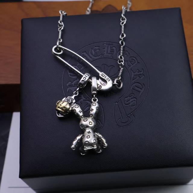 Trendy And Versatile] Krosin Heart Brooch Necklace Whether It's A Date, A Dinner