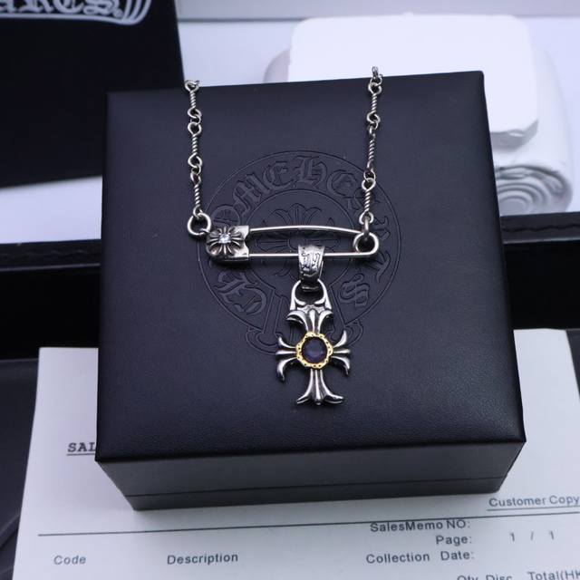 Trendy And Versatile] New Arrival: Krosin Heart Brooch And Necklace. Whether For