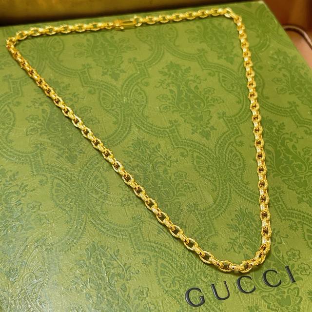 New Release Ultra-Stylish Gucci Necklace Latest Model With Higher-Grade Chain, C