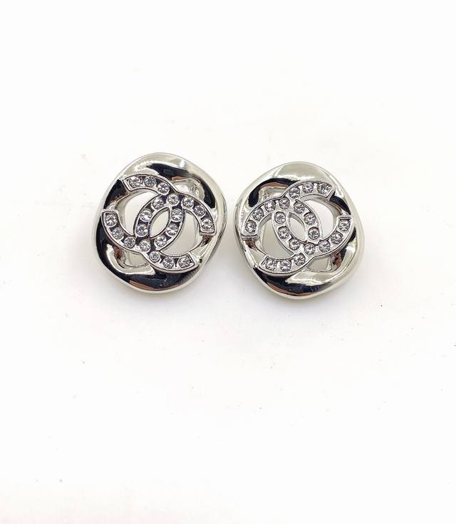 Chanel Latest White Gold Hollow Square Stud Earrings, Zp Brass Material