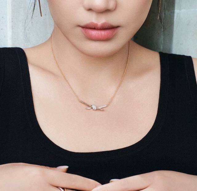 Tiff New Arrival New Color Interplay Series Half-Diamond Knotted Set Necklace Hi