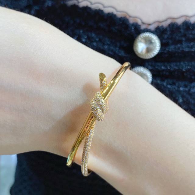 Tiff Best-Seller Destiny Series Half-Diamond Knotted Bracelet High-End Custom-Ma