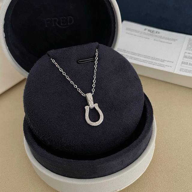 Fred Horseshoe Buckle Necklace, High-End Custom-Made, Boutique-Quality Material,