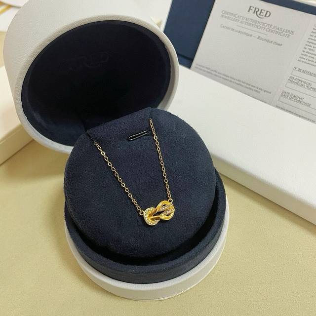 Fred Half-Diamond 8-Shaped Clasp Necklace, Meticulously Micro-Set, High-End Cust