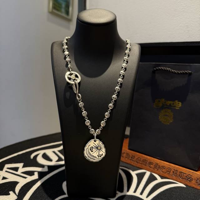 New Arrival Goro's Takahashi Gor Feather Silver Coin Pendant, Takahashi Classic