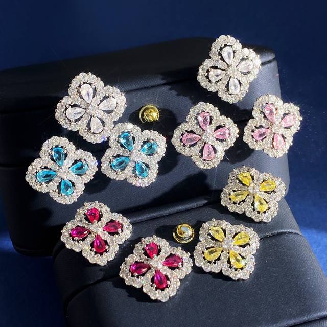 Hr80 Unmarked Hw Harry Winston-Style Four-Leaf Clover Openwork Flower Copper Mic