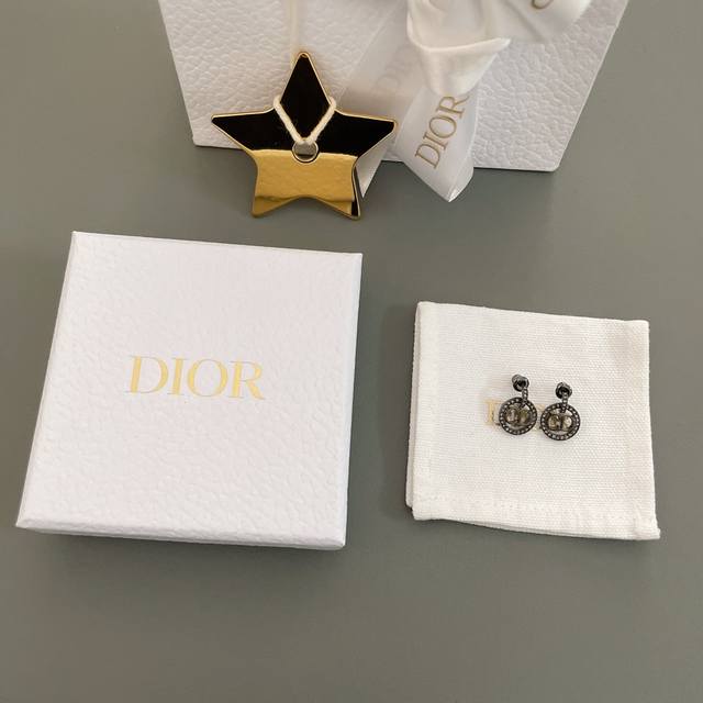 Our Exclusive Release: Cd Small Circle Diamond Stud Earrings Z 3700, Now Availab