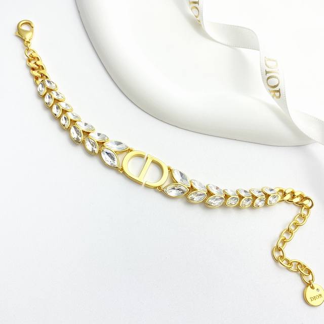 Today's New Arrivals Code H563 Dior Bracelet Hot-Selling New Arrival Dior Wheat