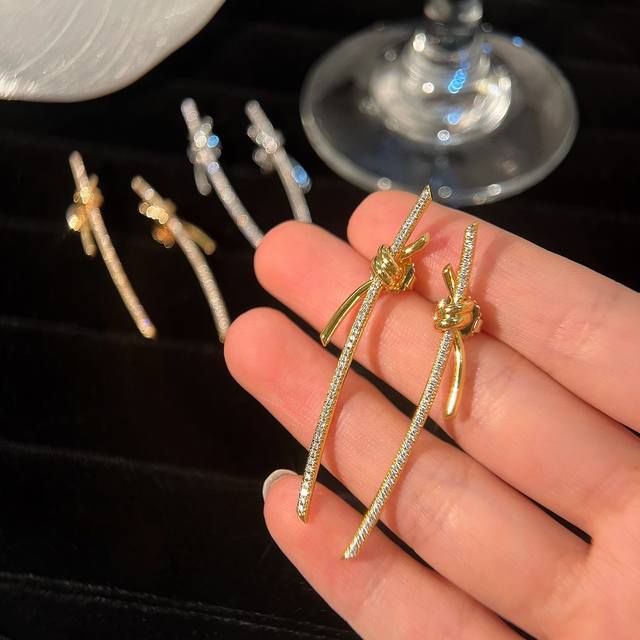 T Knot Series Crafted From Two Intertwined Metal Wires, Blending Metal And Rope