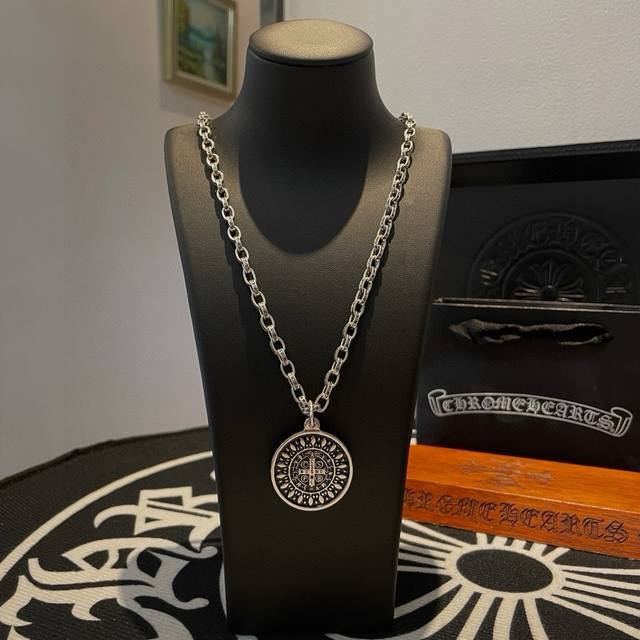 New Arrival, Counter Quality Chrome Hearts Cross Heart Classic Retro Necklace Wi