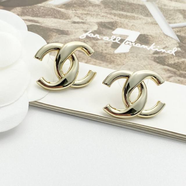 Today's New Arrival, Code E3044 Chanel Ear Studs, Hot-Selling New Arrival, Consi