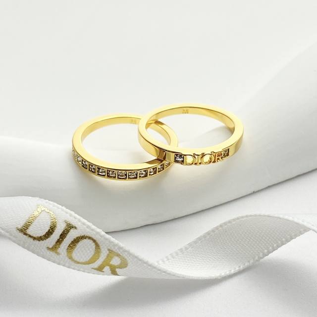 Code R056 Dior Ring Best-Selling New Arrival Dior Crystal Letter Two-Piece Ring