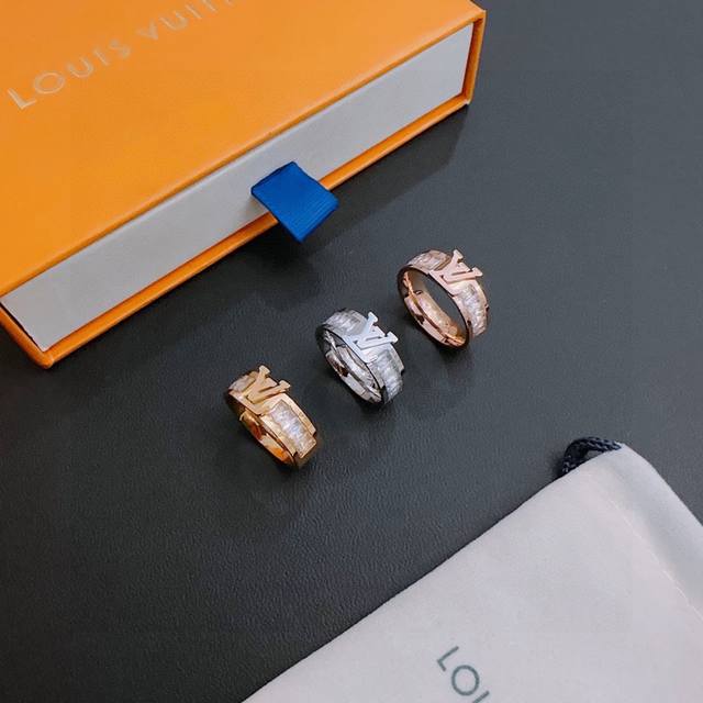 2640 New Arrival Authentic Single Piece Lv Ring Louis Vuitton Louis Vuitton Offi