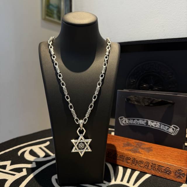 New Arrival, Counter Quality Chrome Hearts Cross Heart Classic Cross Necklace Wi