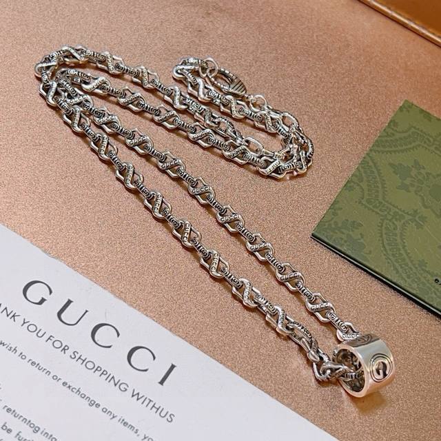 Don't Miss Out! Tiktok Influencer Favorite. Gucci Necklace Latest Model With Upg