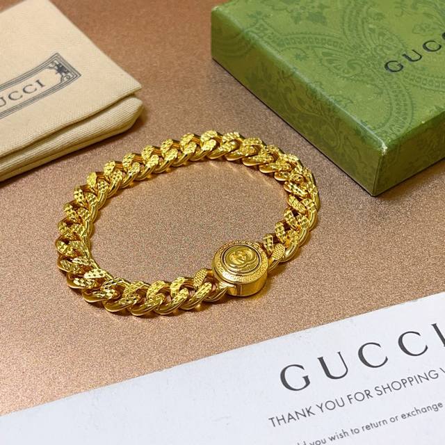 Gucci Snake Year New Recommendation 2025 Latest Release Gucci Snake-Head Classic