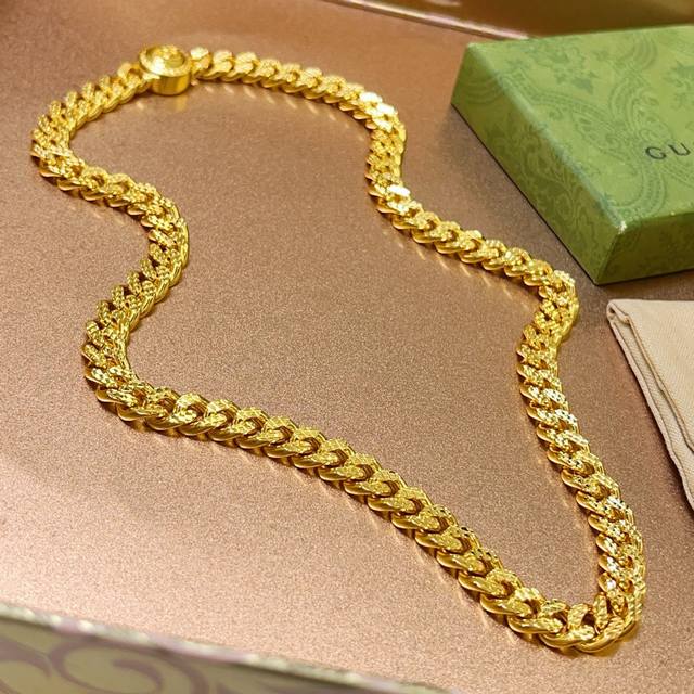 Gucci Necklace Latest Model With Higher-Grade Chain, Handcrafted With Precision,