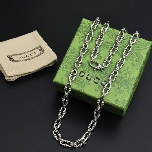 New Arrival From The Store Factory Direct Price Authentic 1:1 Replica Gucci Neck