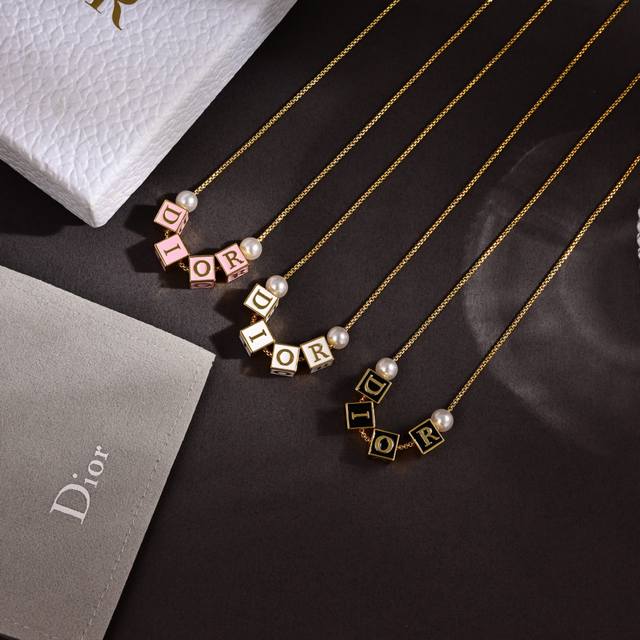Dior Dior Early Spring New Arrival Letter Drip Necklace Made From Authentic Bras