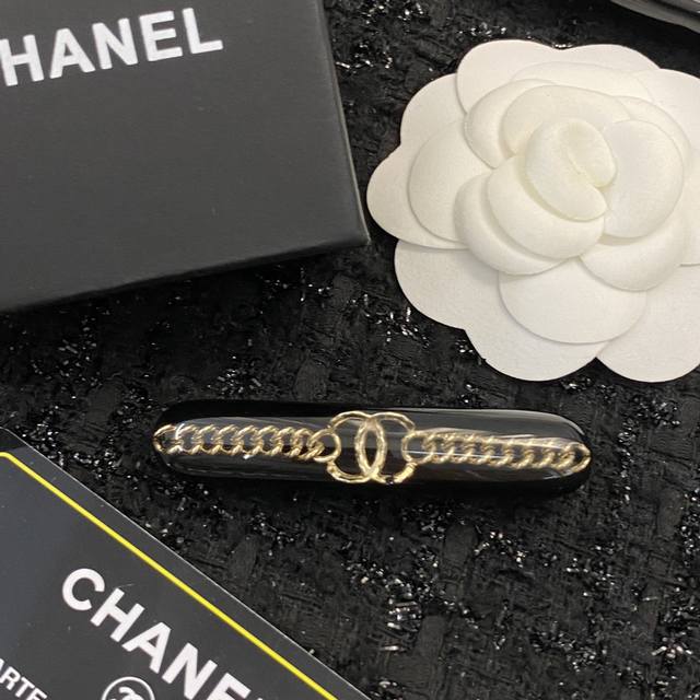 Code H486 Chanel Hairpin Bestseller Now Available Chanel 22C New Vintage Acrylic