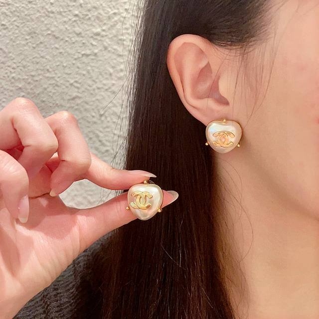 Chanel Pearl Heart Double C Ear Studs