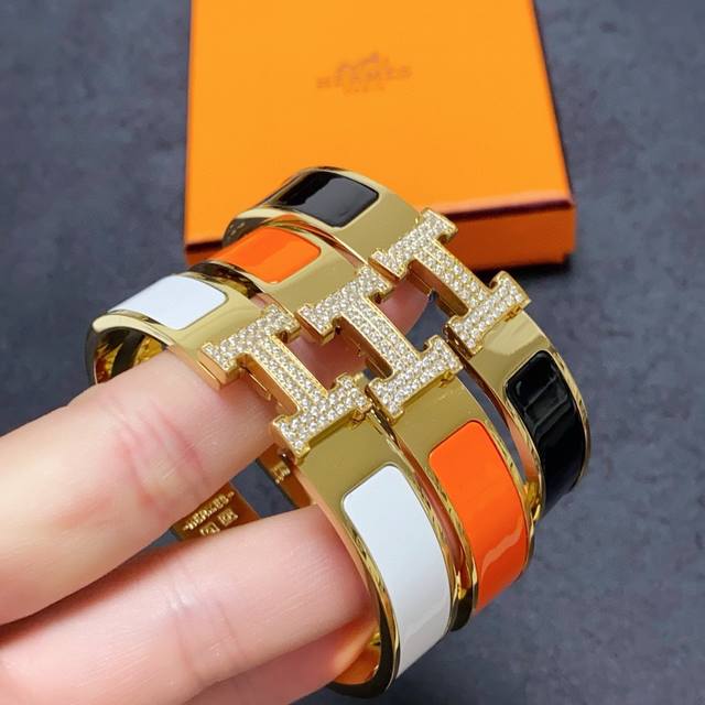 Exclusive Bestseller, Authentic Hermesh Bracelet With Diamonds, High-Quality Ver