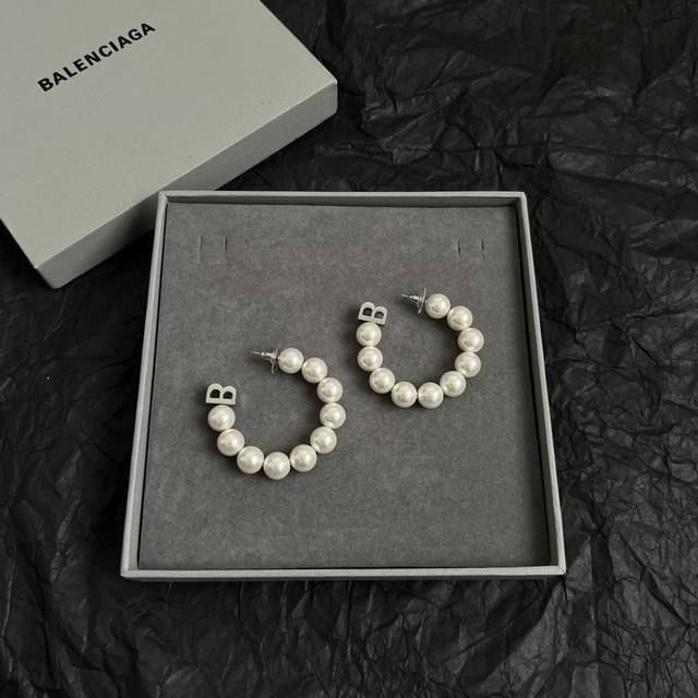 Balenciaga Earrings Simple And Elegant, With A Luxurious Gold Finish, These Earr
