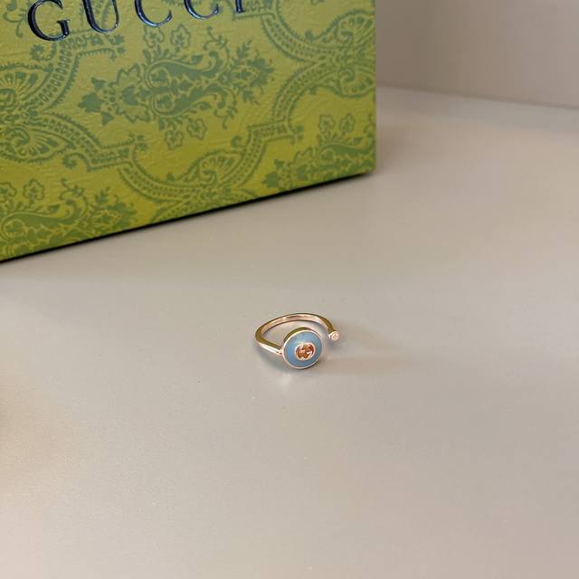 Gucci Interlocking Series Rose-Colored 18K Gold Ring, Sizes Available