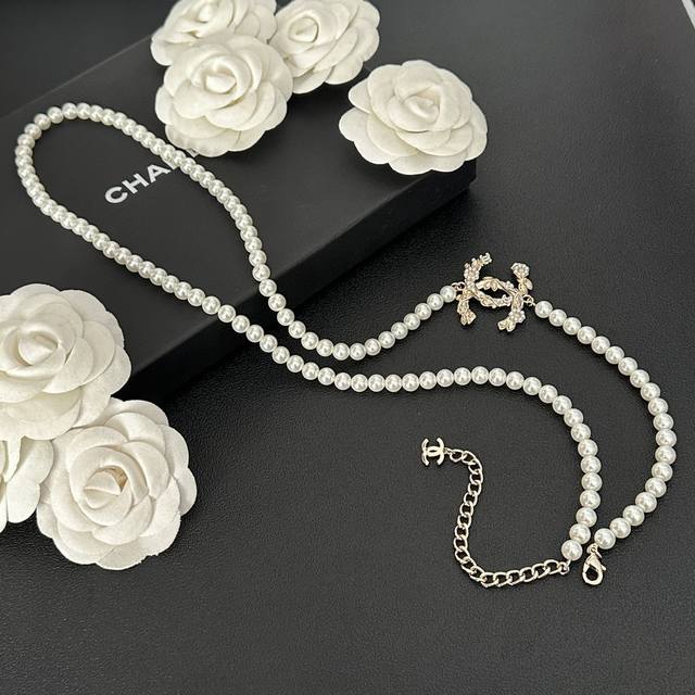 Hot Item! Chanel-Inspired Pearl Flower Crystal Letter Chain Necklace. A Fantasti