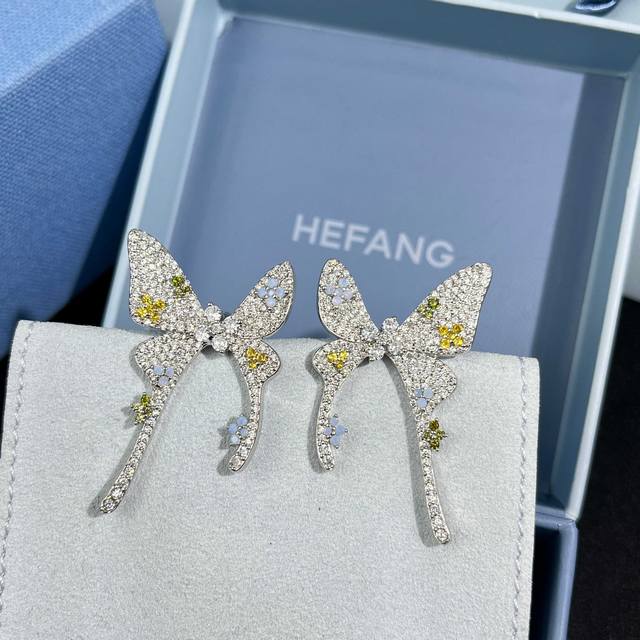 New Arrival Hefang Butterfly Flower Stud Earrings.