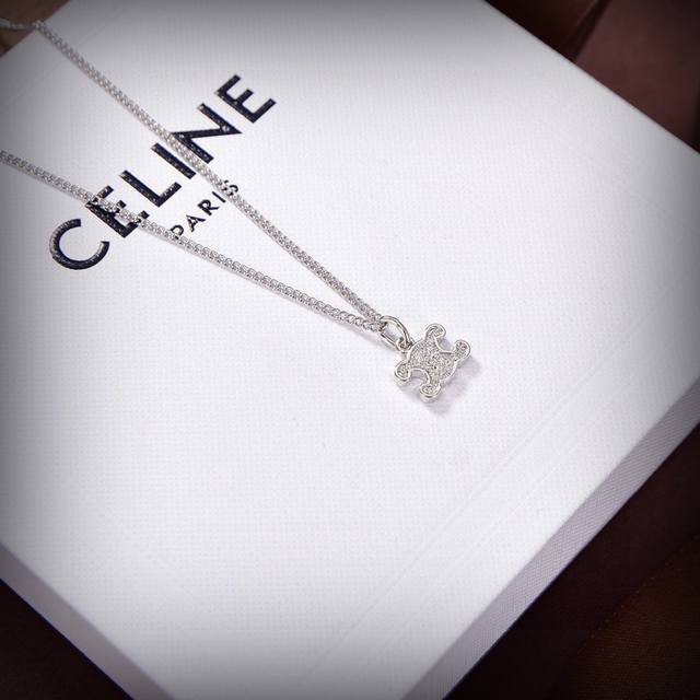 Celine New Silver Necklace Set A Unique Design With A Bold Personality, Redefini