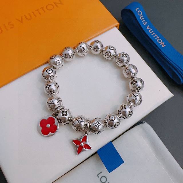 High-Quality Louis Vuitton Lv Bracelet, Authentic Store-Quality New Design, Retr