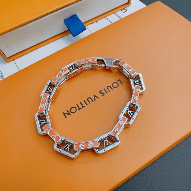 New French Franc High-Quality Louis Vuitton Lv Bracelet, Authentic Store-Quality