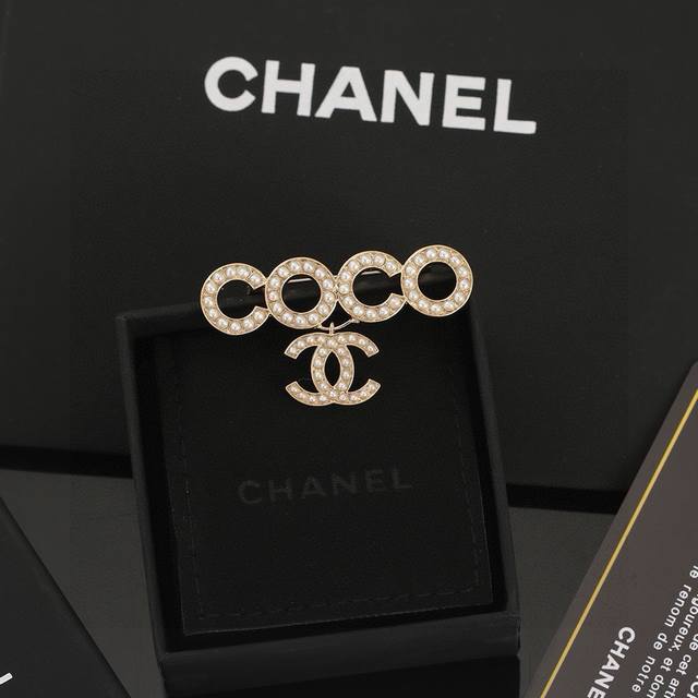 Ch Nel Latest Pearl Brooch Unparalleled Elegance And Eye-Catching Design Classic